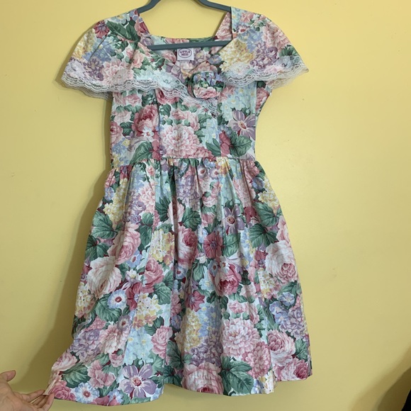 Beautiful, Preloved Vintage Floral Pageant Dress - Picture 3 of 4